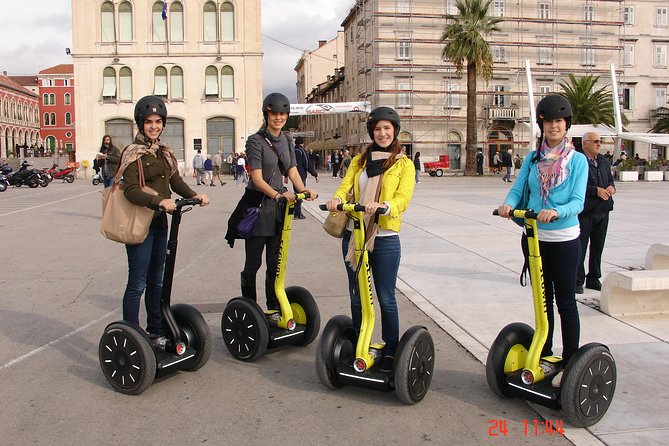 2-hours Split Segway Tour - What you get before you ride: helmet, vest, and instruction