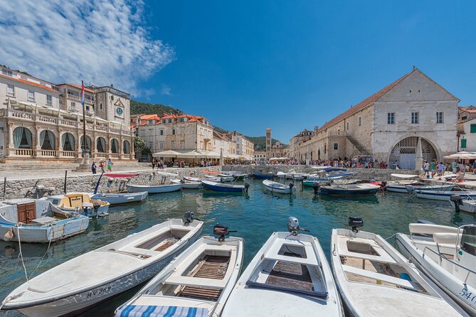 4 Islands Tour from Split to Zlatni Rat, Hvar & Pakleni Islands - Pakleni Islands: beach time, snorkel gear, and the Carpe Diem vibe