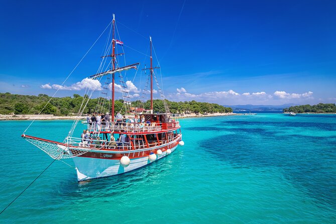 All-Inclusive Blue Lagoon & 3 Island Boat Tour with Food & Drinks - Breakfast, Lunch, Fruit, and the Open-Bar Rhythm