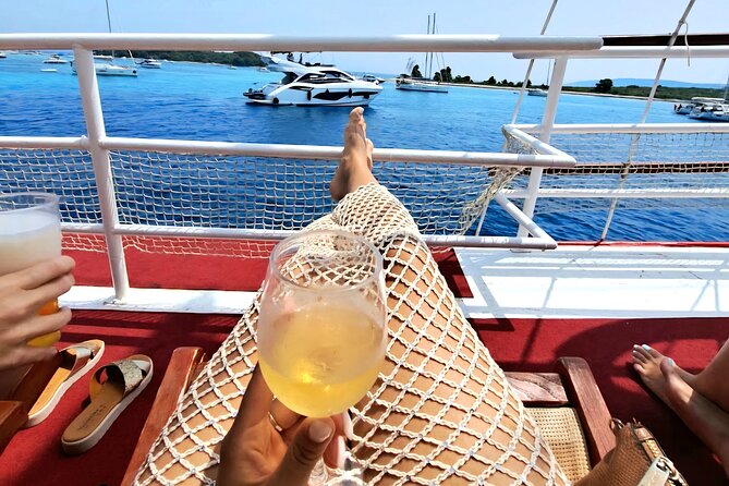 All-Inclusive Blue Lagoon & 3 Island Boat Tour with Food & Drinks - Otočić Sveta Fumija (St. Fumija): The “One More Swim” Stop