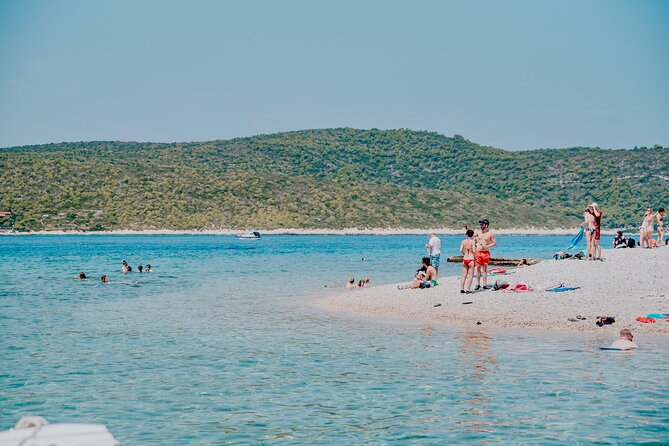 Blue cave, Mamma Mia and Hvar, 5 islands speedboat tour - Hvar town time: use the 2.5 hours for lunch, wandering, and optional viewpoints