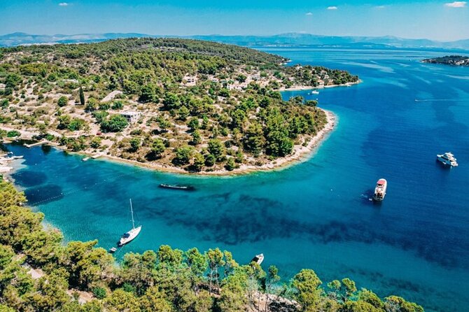 Blue Lagoon, Borkko Beach & Šolta from Split with LUNCH & DRINKS - Key highlights you’ll feel right away
