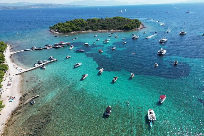 Blue Lagoon Tour from Split with Bottled Water and Wine Included - The speedboat ride: fast, fun, and sometimes bumpy