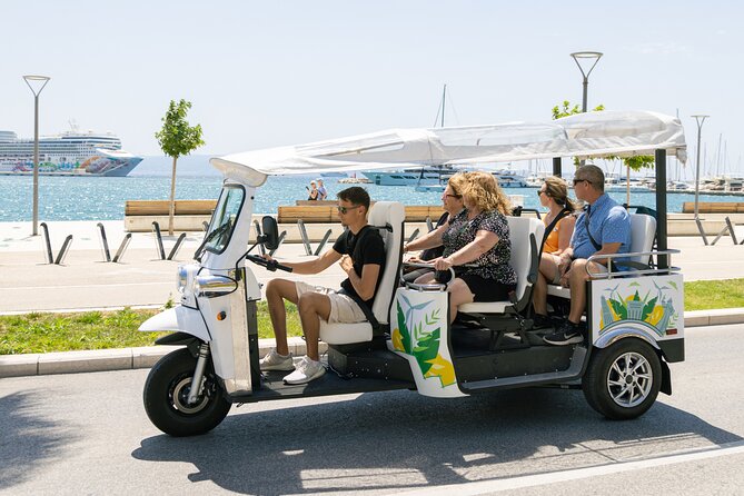 Eco City Tour Split - Republic Square, the theatre, and the pedestrian street: seeing daily Split life