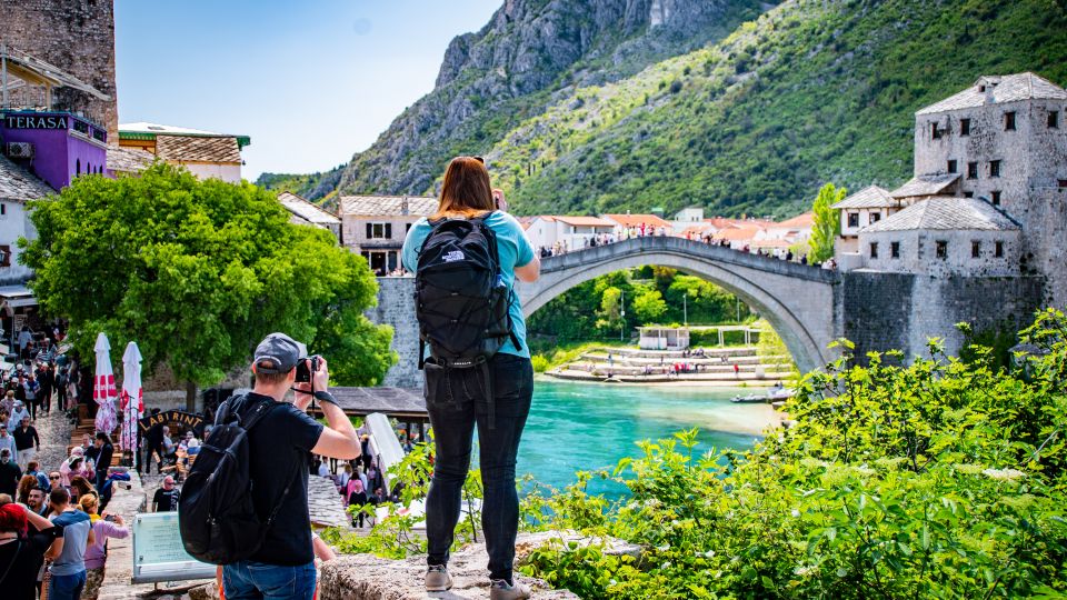 From Split and Trogir: Mostar Tour with Kravica Waterfalls - Arriving in Mostar: Stari Most, Ottoman Streets, and Daredevil Energy