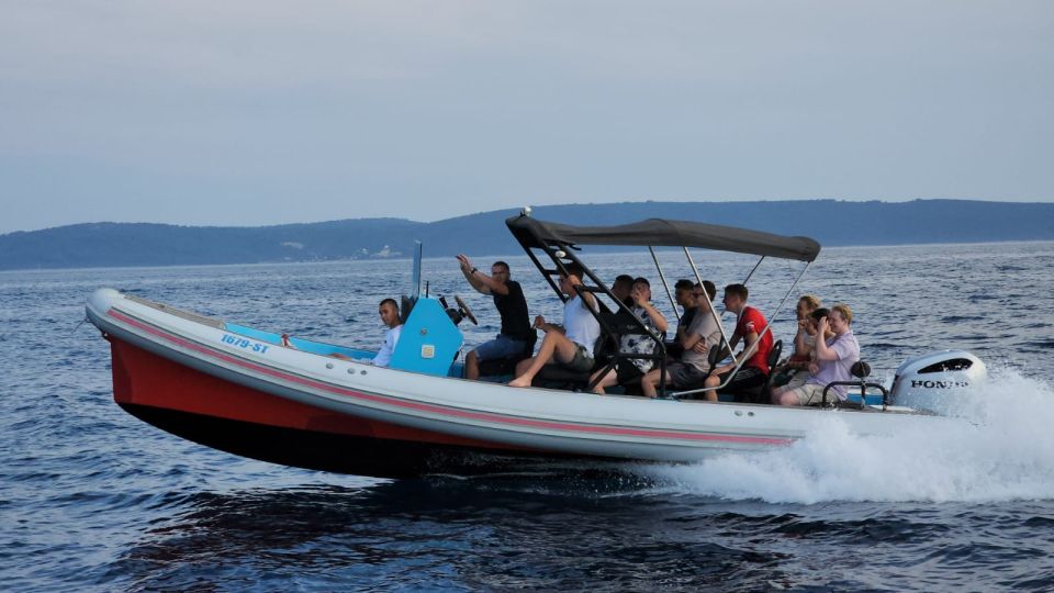 From Split: Blue Cave and 5 islands-Day Tour - Stiniva Cove: a stunning shore with a short stop