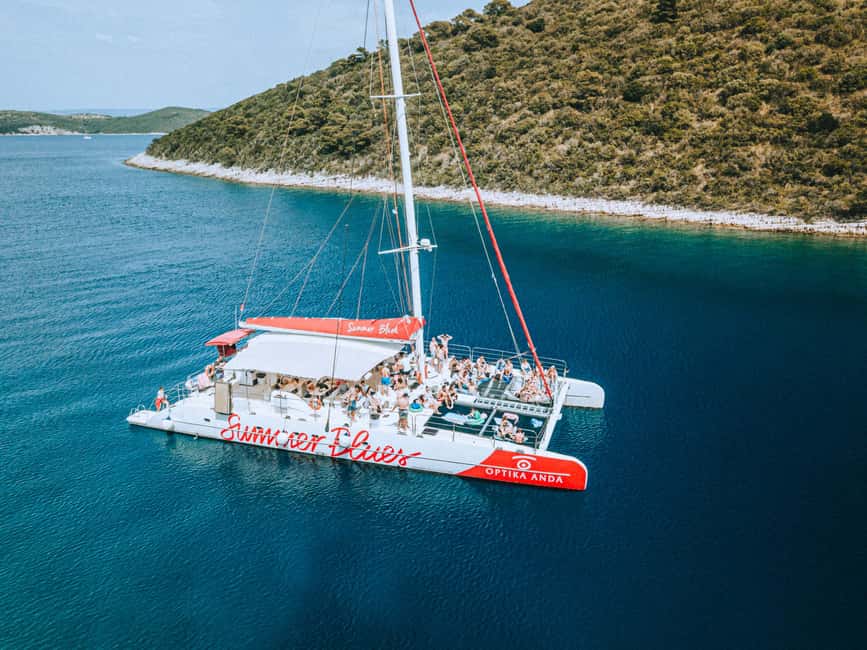 From Split: Catamaran Cruise to Golden Horn & Brač island. - How the Summer Blues day trip really plays out