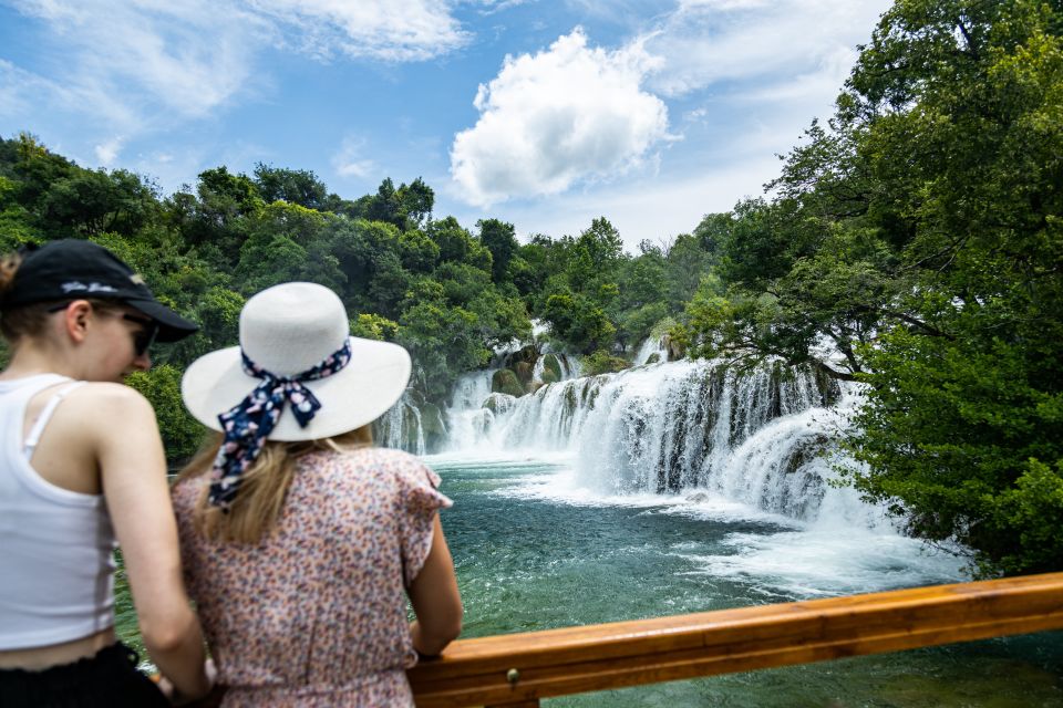 From Split: Krka Waterfalls Cruise & Trogir Walking Tour - Panoramic boat cruise through the Krka canyon to Skradin
