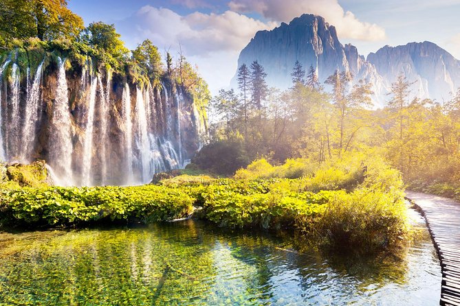 From Split: Plitvice Lakes National Park Guided Tour - Crowds: how to enjoy Plitvice when the buses arrive
