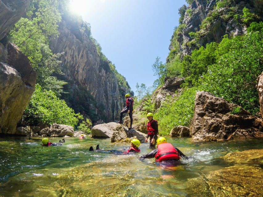 From Split/Šestanovac: Extreme Canyoning on Cetina River - Safety briefing and pace: how the tour stays fun