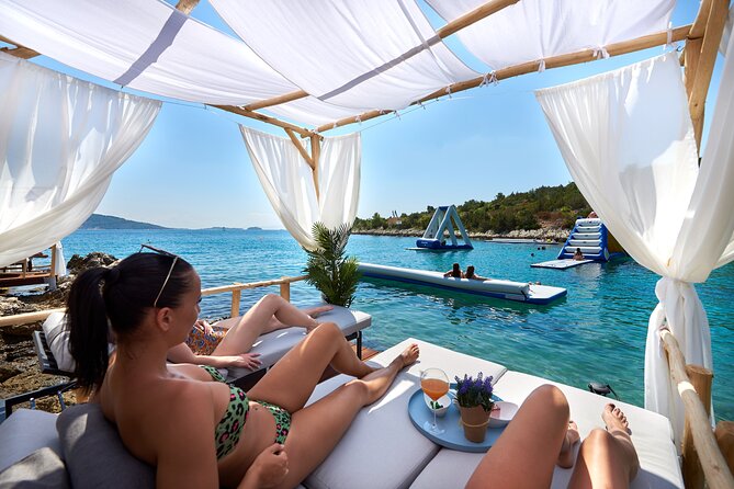 Full Day Boat Tour, Blue Lagoon and Šolta with lunch&drinks - Nečujam Bay and the Kontesa Shipwreck: Snorkeling on Shallow Water