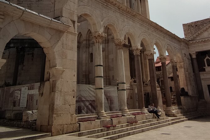 Game of Thrones and Split Highlights - Prokurative finish: neoclassical calm and harbor views