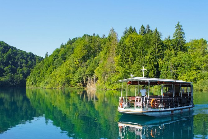 Guided transfer from Split to Zagreb with Plitvice Lakes stop - Who Should Book This Split to Zagreb + Plitvice Day?