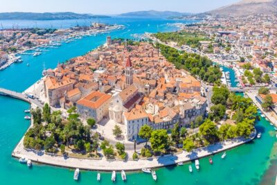 Half Day Tour: Blue Lagoon, UNESCO Town of Trogir, island Ciovo - UNESCO Trogir in One Hour: Romanesque Streets and a View From the Bell Tower