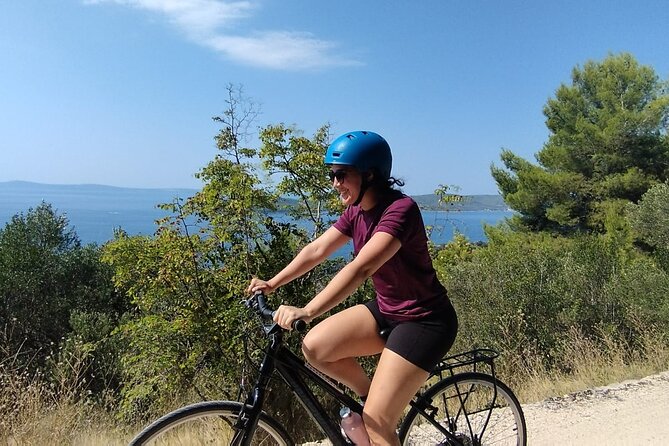 Marjan Park & Split City Bike Tour - Stop 2: Matejuška Pier for local life, drinks, and sea-breeze breaks