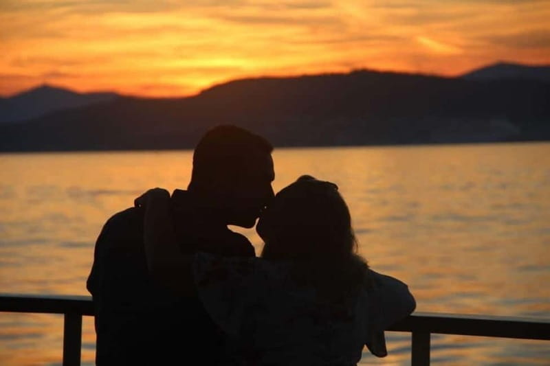 Open Panoramic Bus Tour +Guided Walking Tour in 10 languages - Entering Split with an open-top panoramic bus