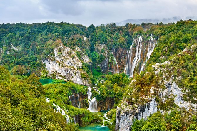 Plitvice Lakes Economy Group Tour from Split or Trogir - Stops on the way back: toilets, coffee, and not losing the day