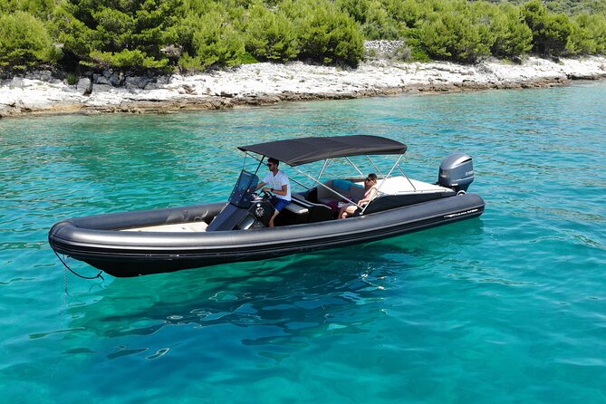 Private Blue cave, Mamma Mia and Hvar, 5 islands tour from Trogir - Stiniva Cove: sea-only access and a quick swim chance