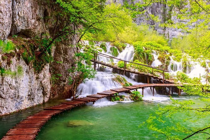 Rafting Experience in the Canyon of the River Cetina - On the River: A Stop-by-Stop Look at What You’ll Do