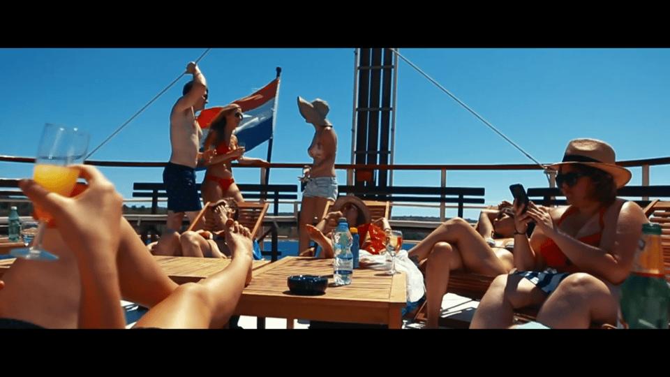 Split: All inclusive Brač & Šolta Island Swimming Cruise - The traditional village stop: a short land break with drinks