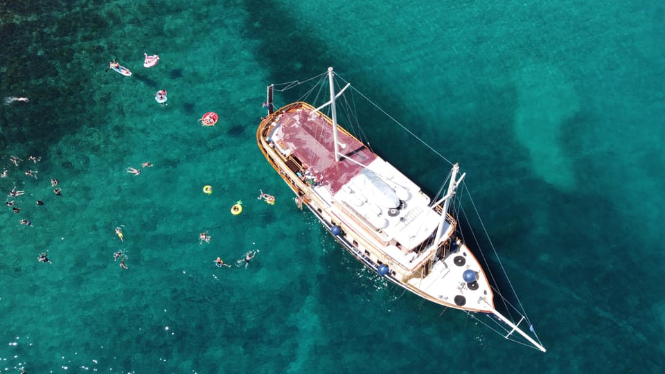 Split: All inclusive Brač & Šolta Island Swimming Cruise - What’s included (and what to bring) for a no-stress day