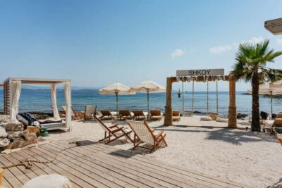 Split: Blue Lagoon & 3 Islands Speedboat Tour - Trogir’s UNESCO streets: what you can do in one hour