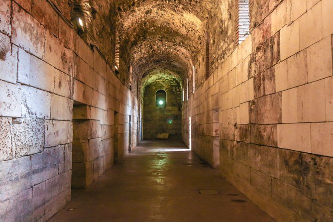 Split: Game of Thrones Small group Tour with Diocletian's Cellar - Peristyle of Diocletian’s Palace: The Set-Up Scene