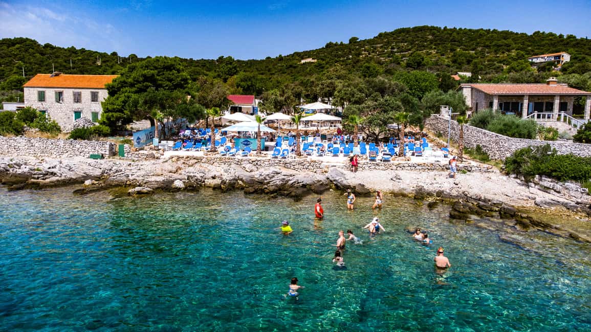 Split: Half-Day Blue Lagoon, Shipwreck, and Trogir Boat Tour - Trogir old town in about an hour: where “Little Venice” actually makes sense