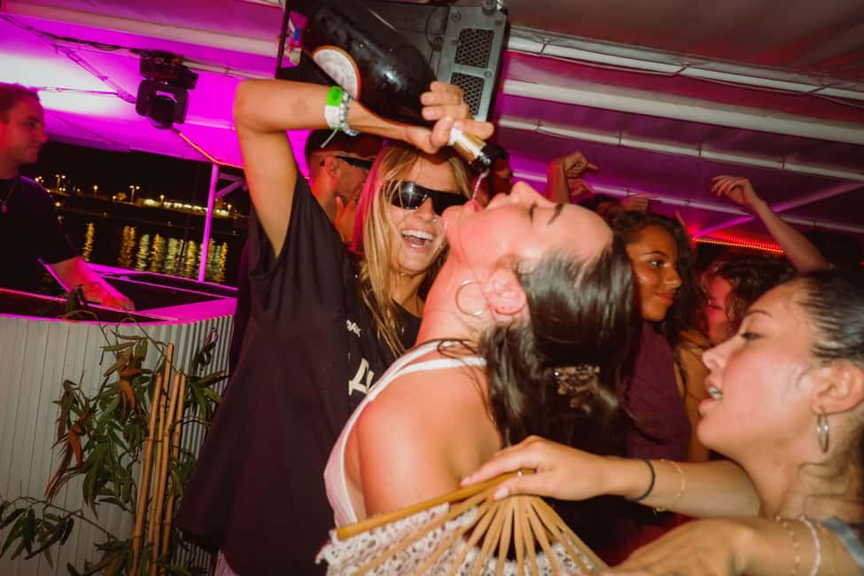 Split: Night Boat Party with Free Shots, Dj and After Party - Who Should Book This Night Boat Party in Split?