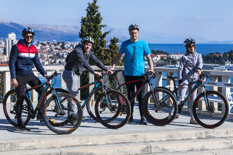 Split: Old Town and Marjan Park Bike Tour - Pedaling Into Varoš: Old Town Streets That Feel Like a Maze