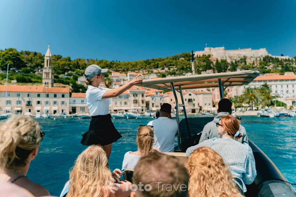 Split/Podstrana: Blue Cave, Hvar & 6 Islands Speedboat Trip - Photo Stops and Sea-View Breaks: Raketna Baza Stupišće and Limestone Caves