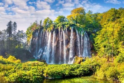 Split to Plitvice Lakes Private Tour with Local Guide - The ride from Split: Wi‑Fi, air-con, and pickup that actually helps