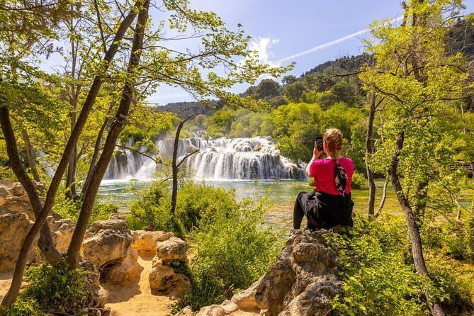 Split to Plitvice Lakes Private Tour with Local Guide - Upper Lakes: train ride, twelve interconnected lakes, and water-color science