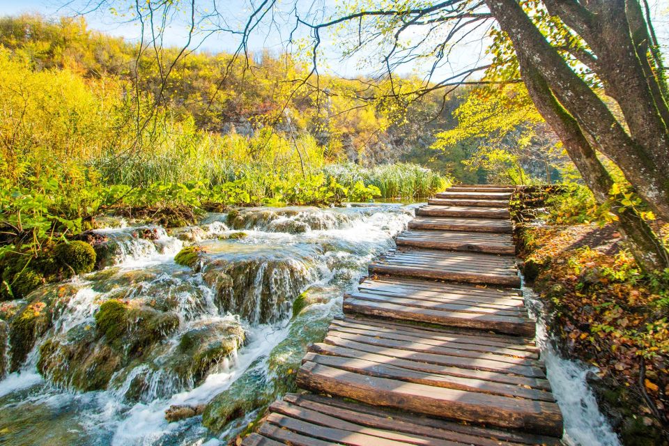 Split: Transfer to Zagreb with Plitvice Lakes Entry Tickets - Price and what you should budget in real terms