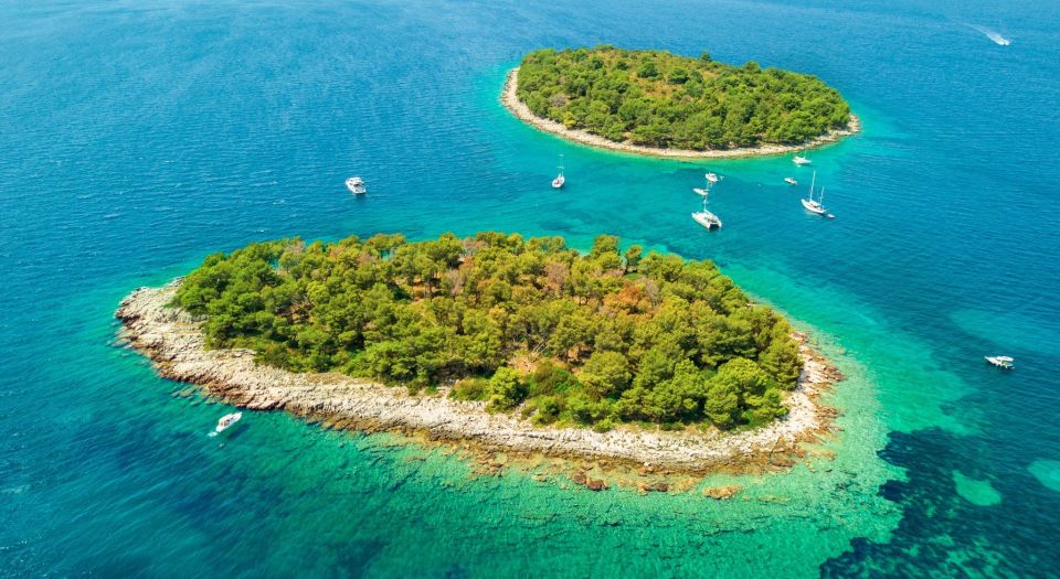Split & Trogir: Private Blue Lagoon & Wine Tasting Boat Tour - Boat comfort and timing: the day’s rhythm you should plan around