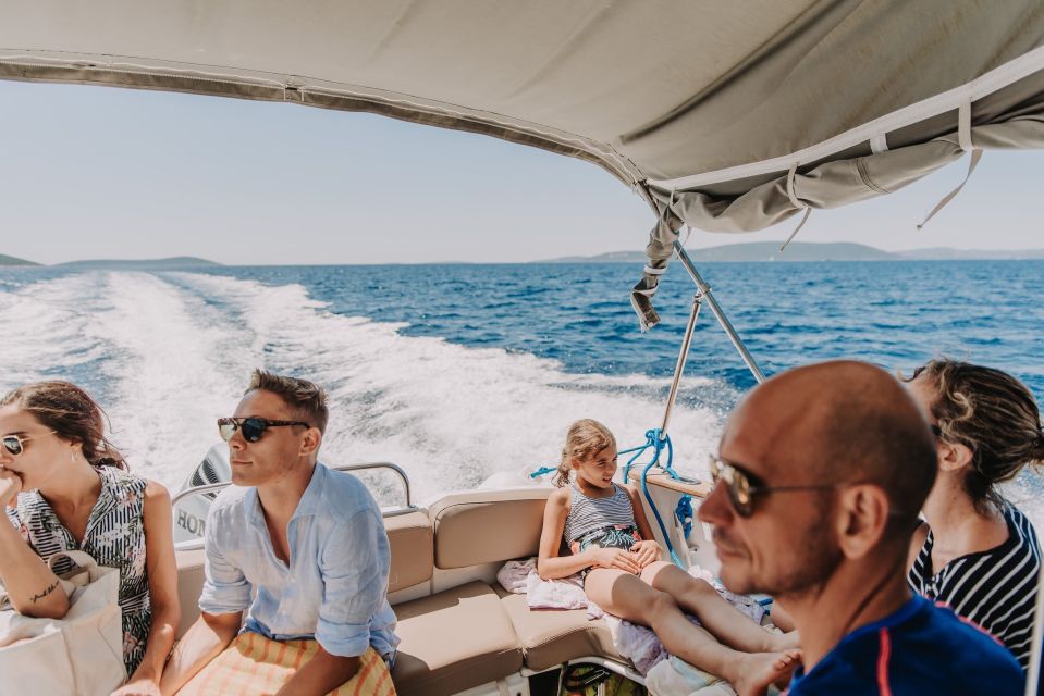 Split & Trogir: Private Blue Lagoon & Wine Tasting Boat Tour - What to bring so the day stays fun (not annoying)