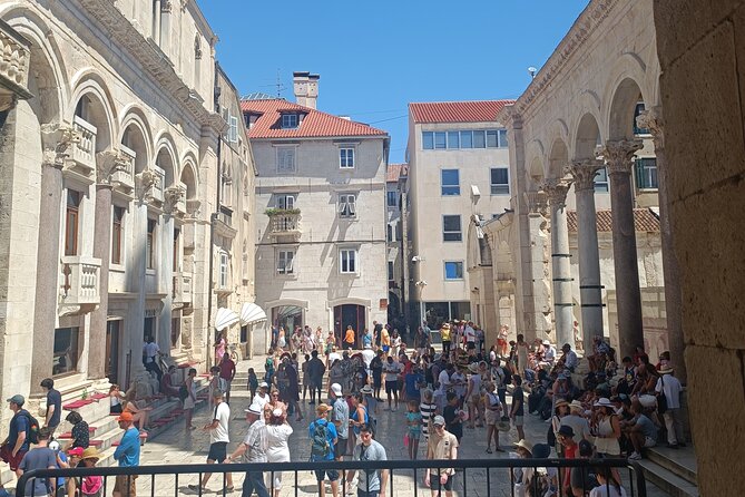 Split Walking Tour with Professor of History - Prokurative and Fruit Square: Politics, literature, and food stories in one loop
