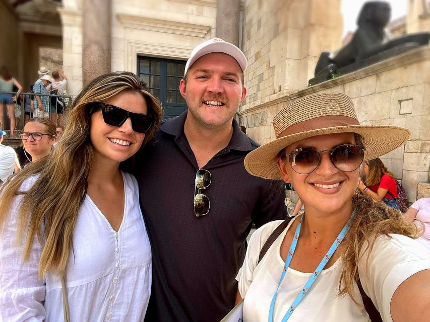 Trogir: City Highlights Guided Walking Tour - UNESCO Old Town walking: Cathedral of St. Lawrence and the medieval streets