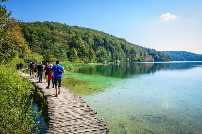 Zagreb to Split Group Transfer with Plitvice Lakes guided Tour - The drive day in between: comfort, timing, and your suitcase